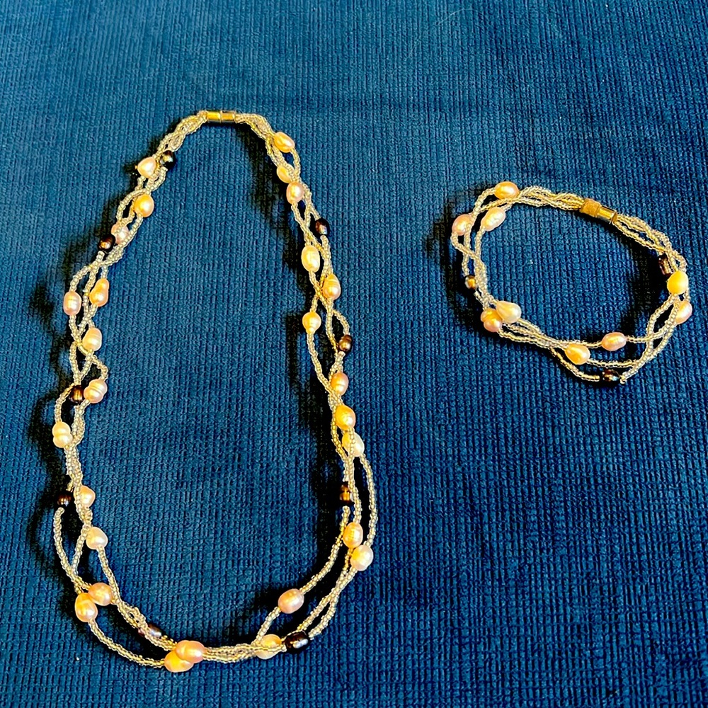Freshwater pearl & silver-beaded necklace & bracelet set w/ magnetic closures.